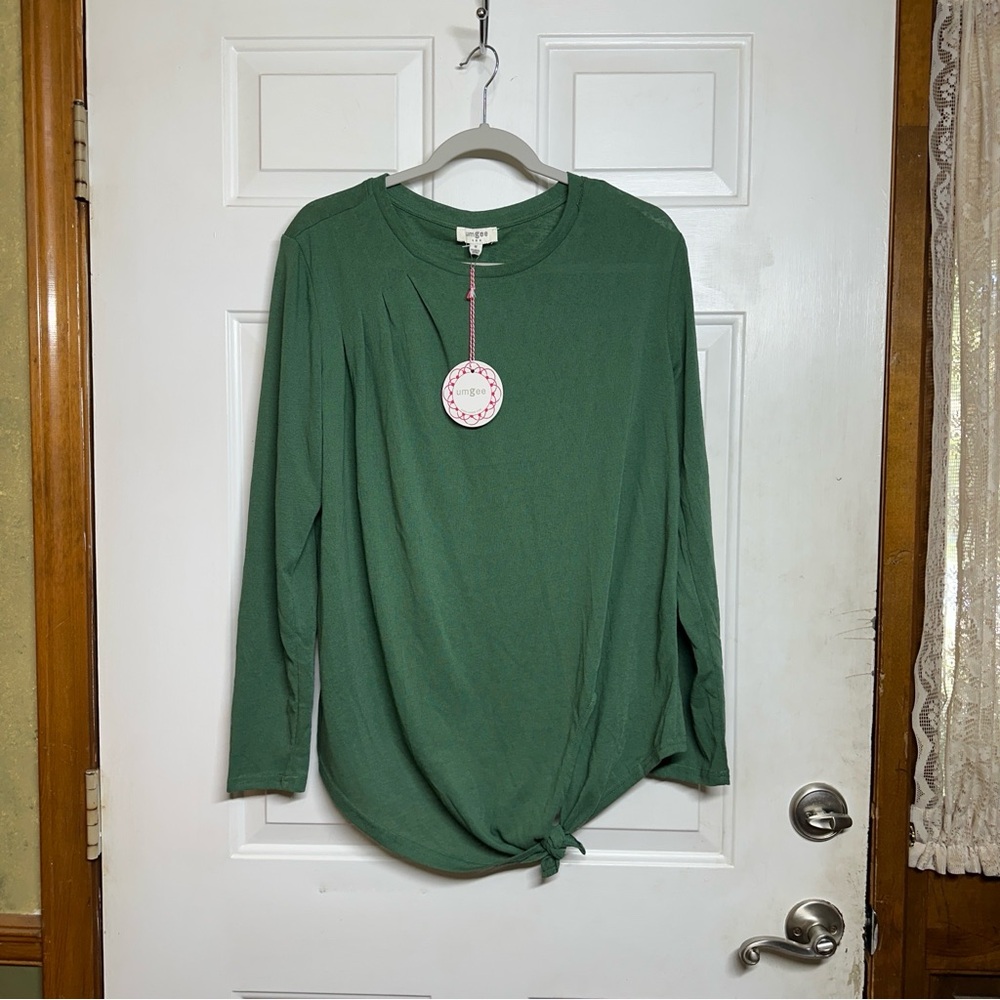 UMGEE Women Shirt Size Medium Green Tie Front Long Sleeves Casual‎ Top NWT